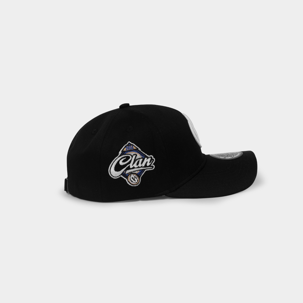 Strapback hat - Clan black