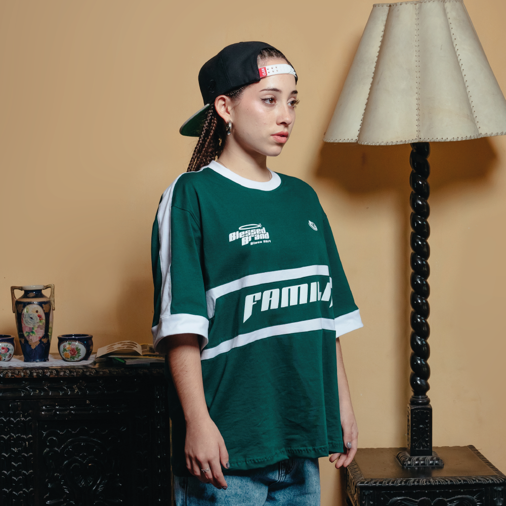 T-shirt- Family green